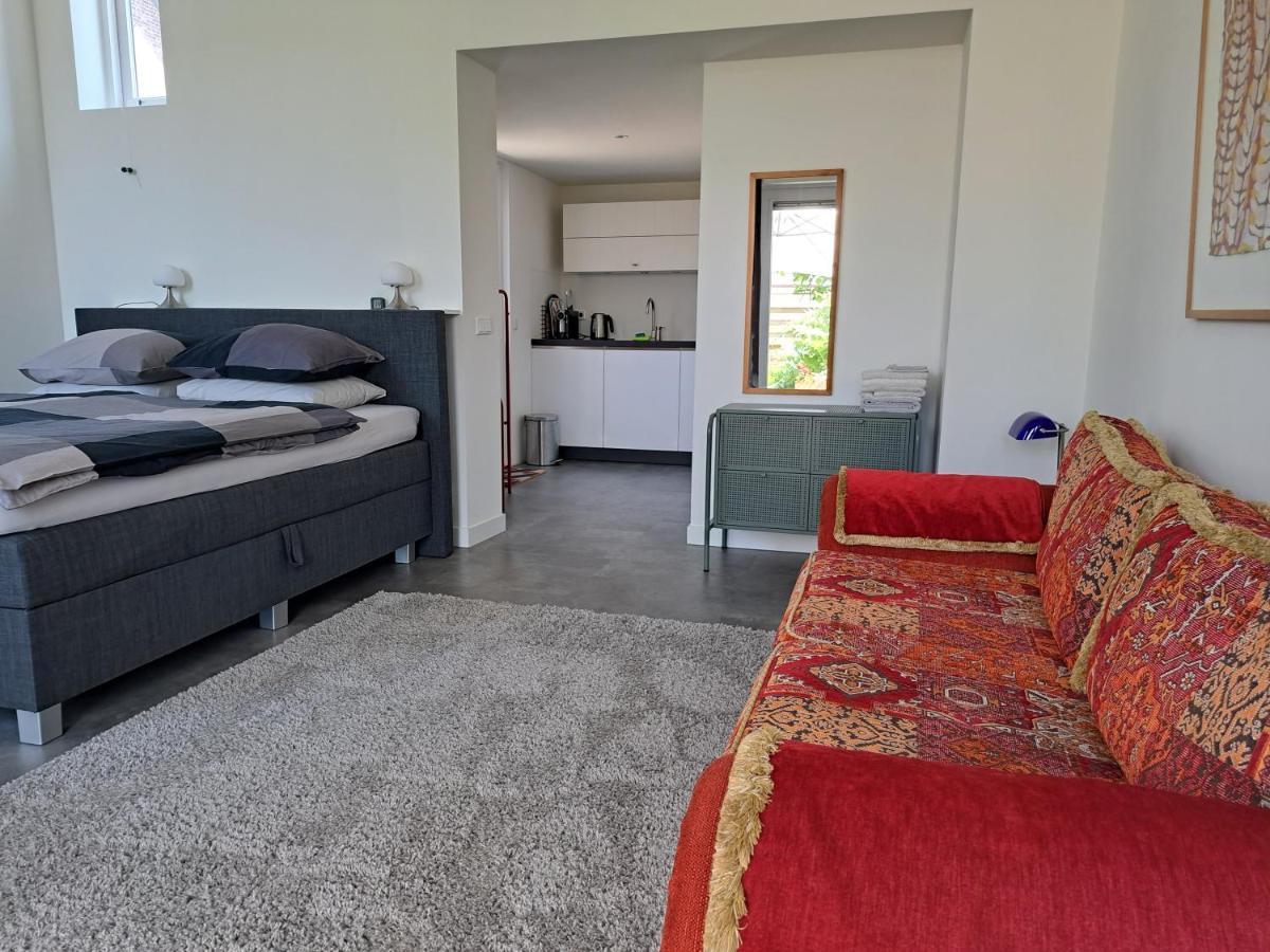 Luxe Ruime Studio Op Unieke, Rustige Locatie Dokkum Ngoại thất bức ảnh